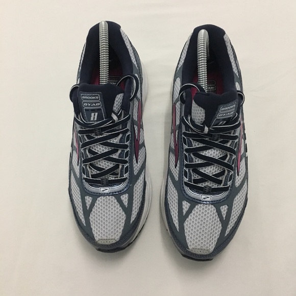 brooks dyad 8 rose